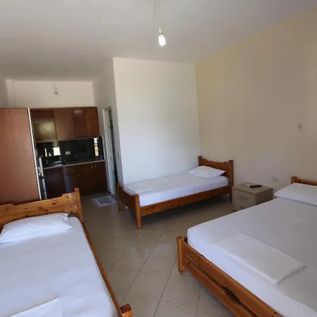 公寓 Alexia Apartments