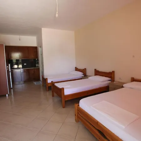 Alexia Apartments 公寓 *