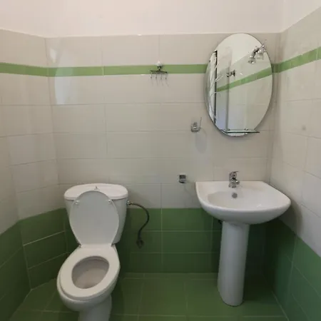 Alexia Apartments *
